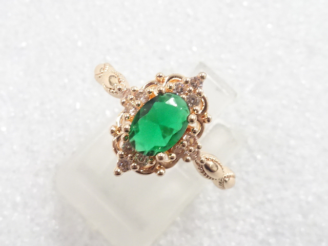 JAPANESE KIMONO / ANTIQUE COLORED STONE RING (SIZE 15)